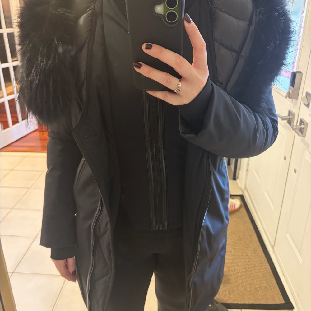 Women's Black Fur-Trimmed Jacket